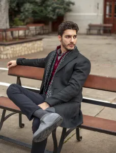 Mid-Lenght Classic Wool Coat With Detachable Vest