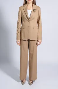 Single Breasted Blazer Featuring 1 Button and a Notch Lapel