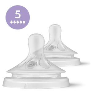 2 Natural 3.0 Teats Fast Flow 5 Holes - 6m+