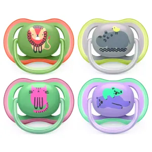 2 Ultra Soft Deco Soothers 6-18M - Mix