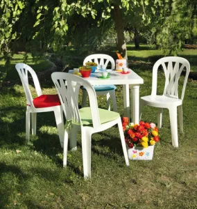 Alva Square Table