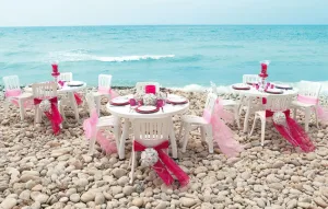 Panama Round Table
