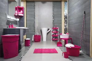 Corner Hamper