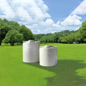 Cylindrical poly tank 10000L