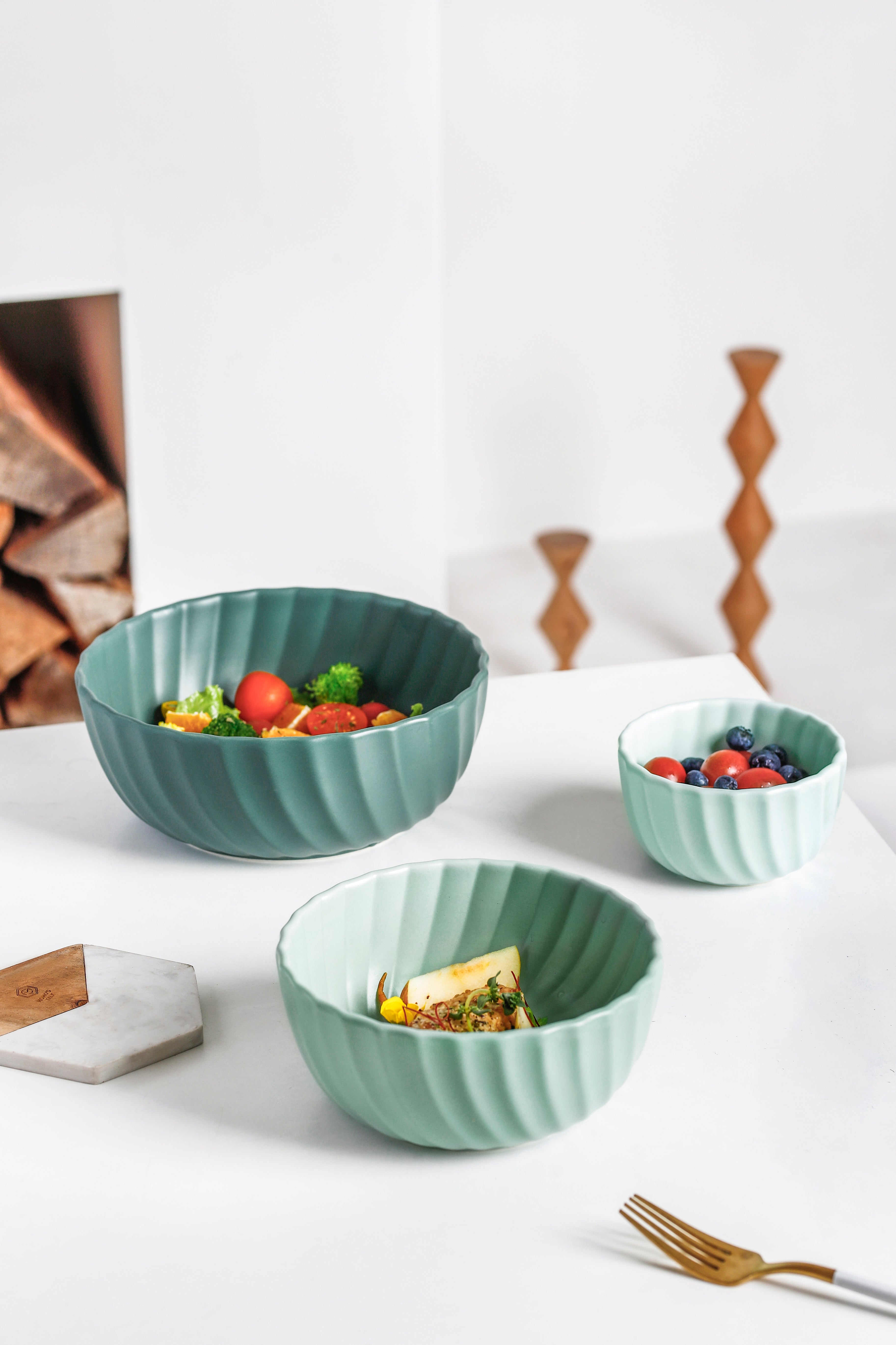Set of 3 Ceramic Bowls for Fruits, Desserts, and Salads