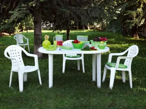 Julia Ribbed Plastic Armchair