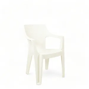 Gata Plastic Rattan Armchair