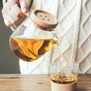 Glass Pitcher High Borosilicate Carafe With Cork Stopper And Strainer