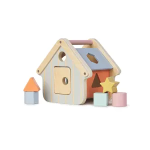 Saro Little House with Fitting Pieces