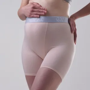 Calin, Nesting Shorts