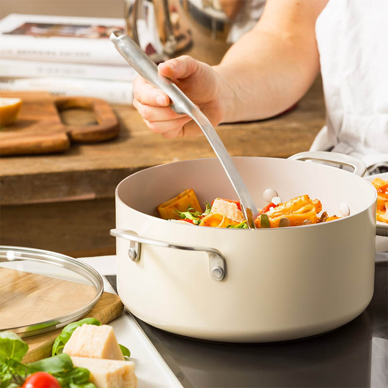 Kitchenaid CC009738-001 24 Cm Non-Stick Aluminum Casserole