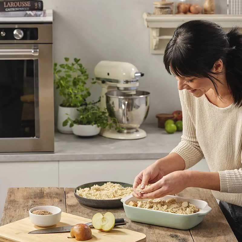 Kitchenaid CC007425-001 Stoneware Rectangular Ceramic Non-Stick Coating Baker with Bamboo Lid, 26 cm
