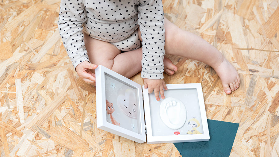 Tiny Love Simple Frame - White