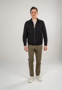 Short Jacket With Zipper - Black