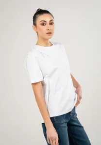 Basic T-Shirt With Flower appliqué - White