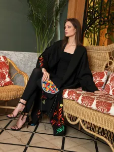 Leaves & Flowers Black Abaya