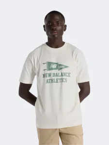 New Balance Varsity Pennant Men Lifestyle T-Shirt Sea Salt