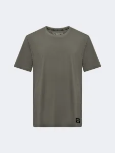 Salewa Eagle Logo Patch Men Hiking T-Shirt Faded Green