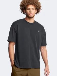 Under Armour Heavyweight Oversized Logo Wash Men Lifestyle T-Shirt Black/White